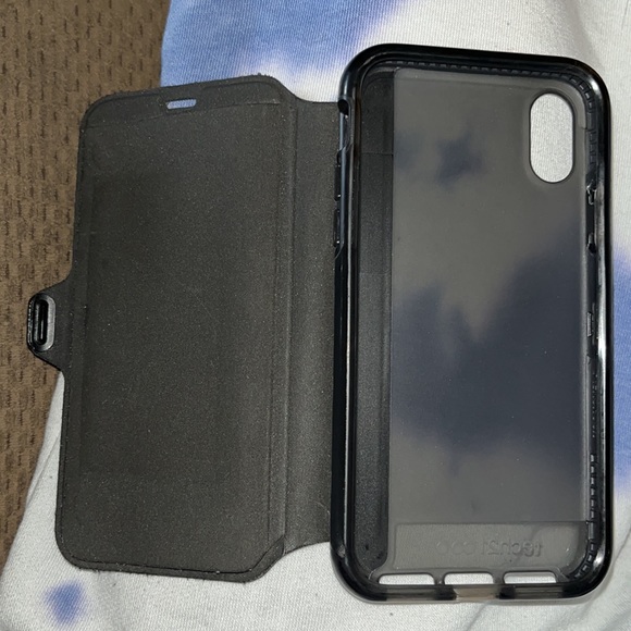 Tech21 Evo Wallet IPhone X Case - Picture 3 of 4